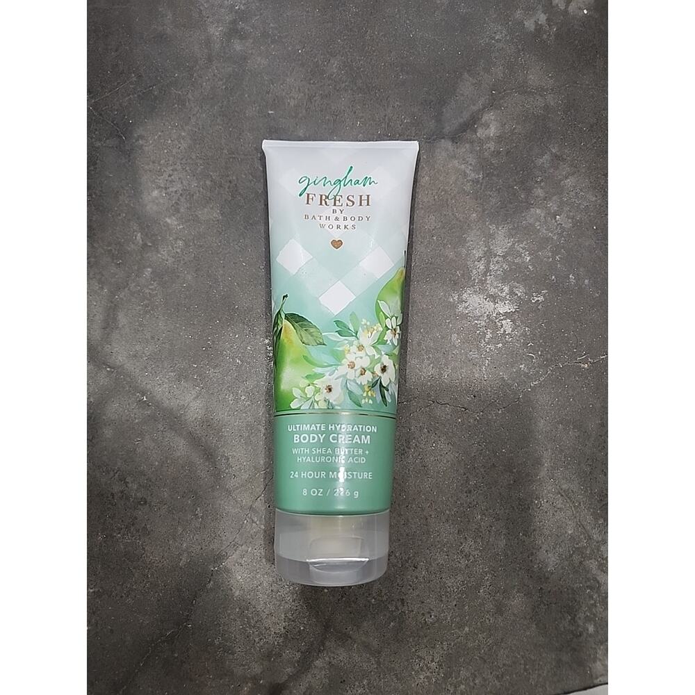 Bath and Body Works GINGHAM FRESH Ultimate Hydration Body Cream 8 oz Used Once